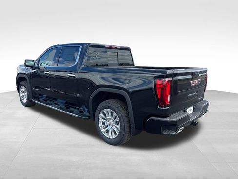 New 2026 GMC Sierra 1500 Denali w/ Technology Package AWD/4WD image 3
