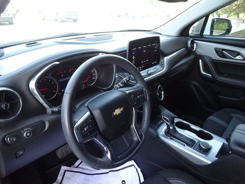 Certified 2024 Chevrolet Blazer LT w/ Convenience Package FWD image 12