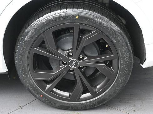 Used 2023 Audi Q4 e-tron Premium Plus AWD/4WD image 10