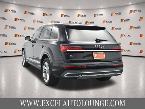 Used 2021 Audi Q7 3.0T Premium Plus w/ Premium Plus Package AWD/4WD image 3