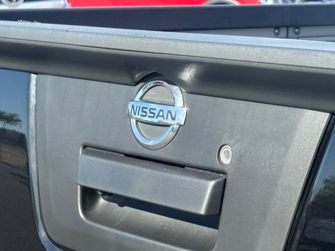 Used 2020 Nissan Frontier SV image 29