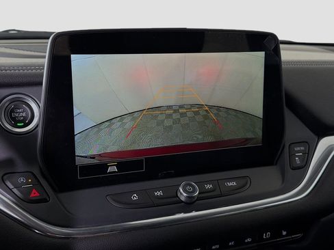 Used 2023 Chevrolet Blazer LT w/ Convenience Package FWD image 17