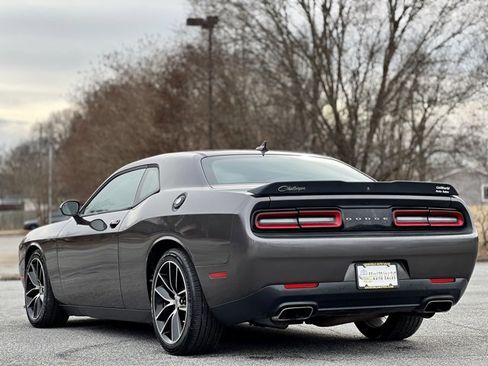 Used 2018 Dodge Challenger R/T Scat Pack w/ Leather Interior Group image 7