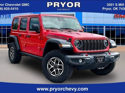 Used 2025 Jeep Wrangler Unlimited Rubicon AWD/4WD image 1
