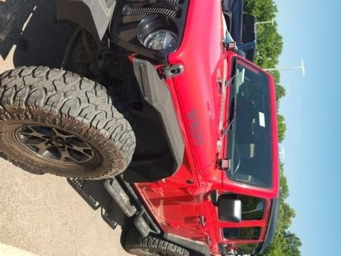 Used 2021 Jeep Wrangler Unlimited Sport AWD/4WD image 13