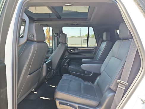 Used 2023 Chevrolet Tahoe RST w/ Luxury Package AWD/4WD image 11