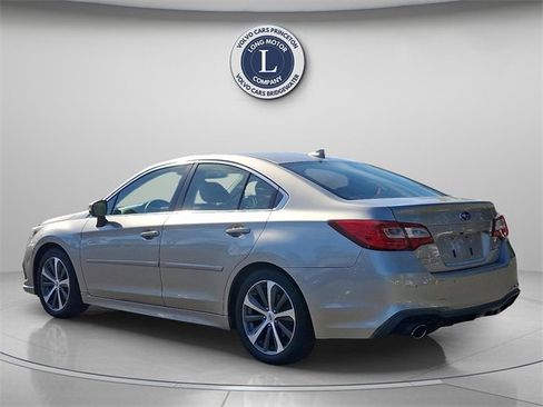 Used 2018 Subaru Legacy 2.5i Limited image 4