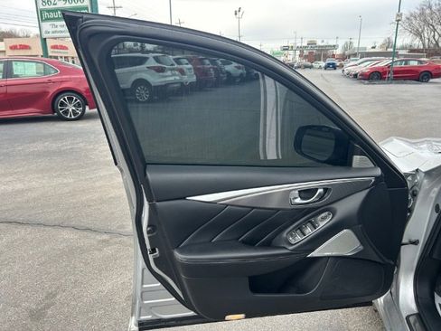 Used 2017 INFINITI Q50 3.0t Premium image 15