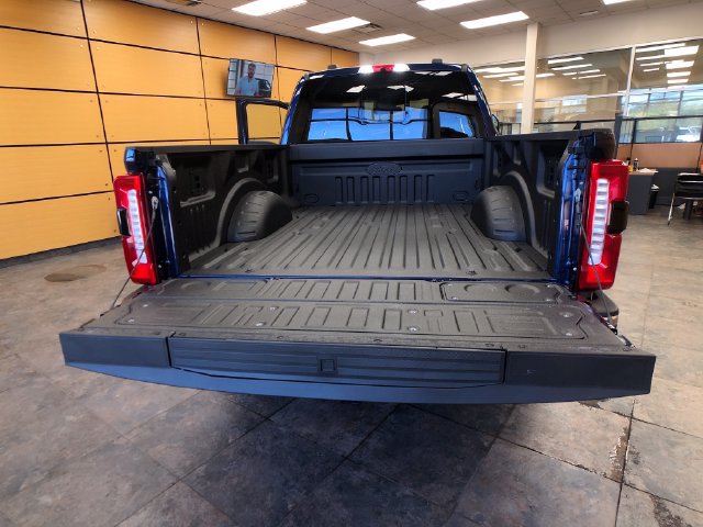 New 2027 Ford F250 Lariat w/ Lariat Premium Package AWD/4WD image 22