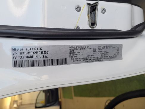 Used 2021 Jeep Cherokee Limited AWD/4WD image 33