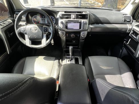 Used 2016 Toyota 4Runner SR5 Premium image 35