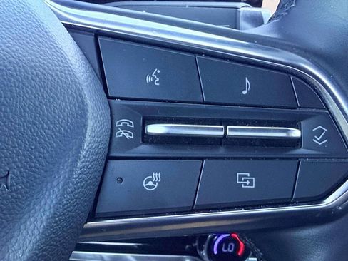 Used 2025 Chevrolet Equinox LT w/ Convenience Package II FWD image 18