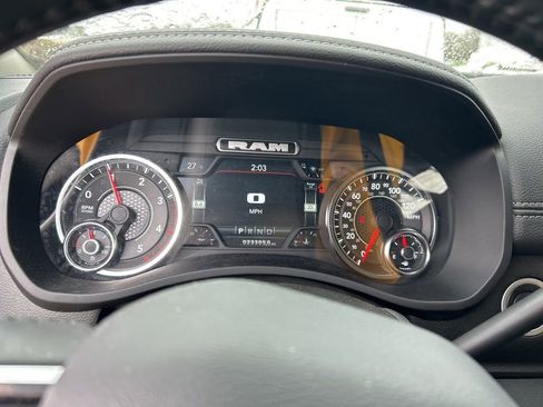 Used 2024 RAM 2500 Laramie AWD/4WD image 6