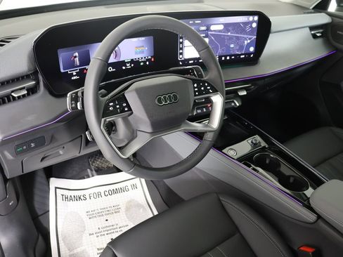 New 2026 Audi Q3 quattro 2.0T image 2