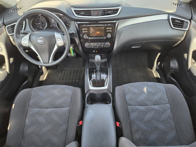 Used 2016 Nissan Rogue S w/ Appearance Package FWD image 24