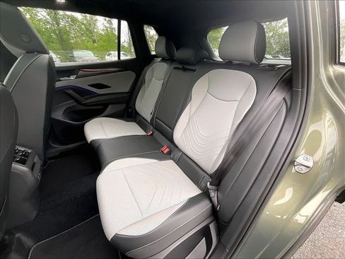New 2026 Volkswagen Tiguan SE R-Line AWD/4WD image 15