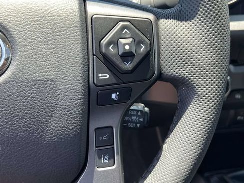 Used 2023 Toyota Tacoma TRD Off-Road w/ TRD Premium Off Road Package AWD/4WD image 23