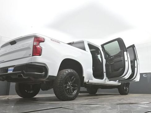 Used 2021 Chevrolet Silverado 1500 LT Trail Boss w/ Convenience Package II AWD/4WD image 53