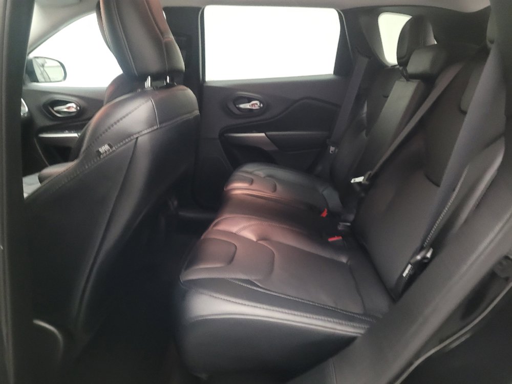 Used 2022 Jeep Cherokee Latitude Lux AWD/4WD image 18