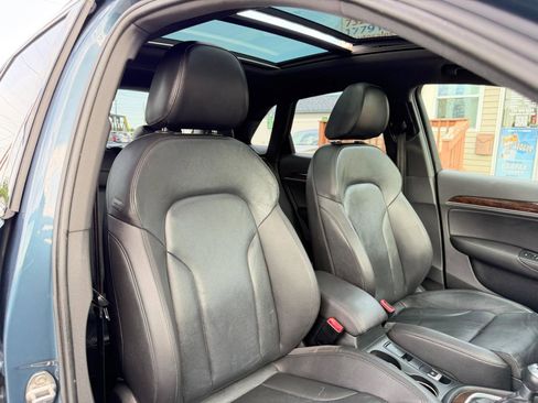Used 2016 Audi Q3 2.0T Prestige w/ Prestige Package AWD/4WD image 47