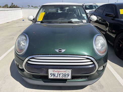 Used 2015 MINI Cooper 2-Door Hardtop FWD image 1