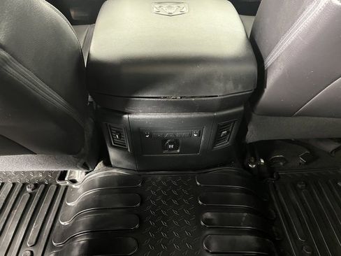 Used 2017 RAM 1500 Laramie w/ Convenience Group image 35