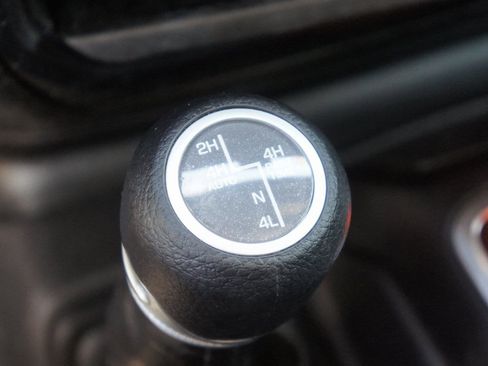 Used 2023 Jeep Wrangler Unlimited image 24