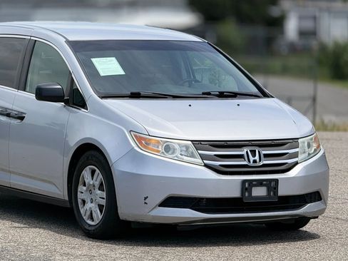 Used 2013 Honda Odyssey LX image 15