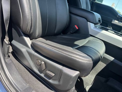 Used 2020 Ford F350 Lariat w/ Lariat Ultimate Package AWD/4WD image 26