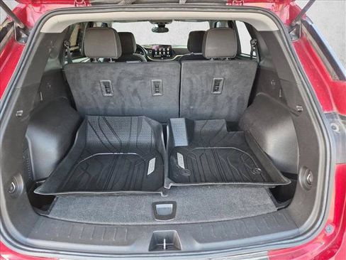 Used 2023 Chevrolet Blazer LT FWD image 6