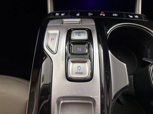 Used 2022 Hyundai Tucson Limited AWD/4WD image 19