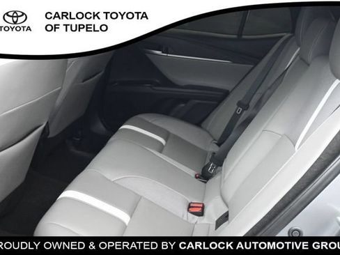 Used 2025 Toyota Camry SE w/ Convenience Package FWD image 22