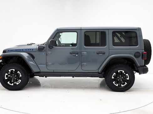 Used 2024 Jeep Wrangler Unlimited Rubicon 4xe image 7