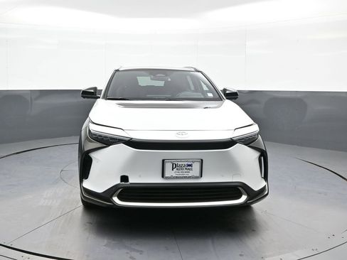 Certified 2023 Toyota bZ4X Limited image 2