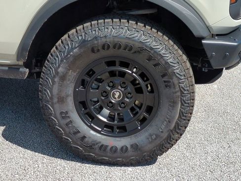 New 2026 Ford Bronco Badlands AWD/4WD image 11