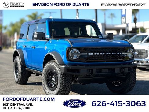 New 2025 Ford Bronco Badlands image 2