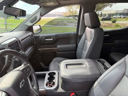 Used 2020 Chevrolet Silverado 1500 RST AWD/4WD image 56