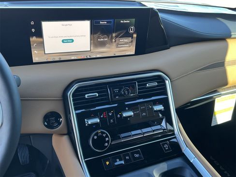 New 2026 Nissan Armada SL image 11