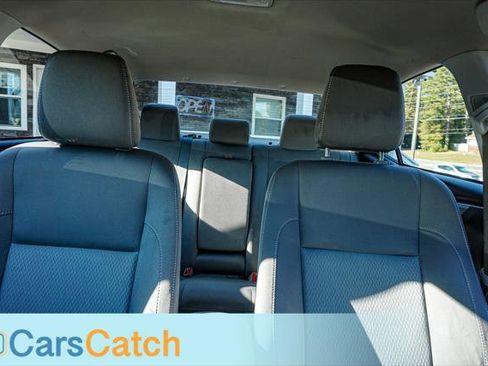 Used 2016 Toyota Corolla LE image 19
