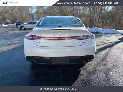 Used 2013 Lincoln MKZ AWD image 6