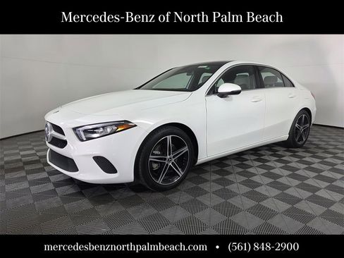 Used 2019 Mercedes-Benz A 220 image 1