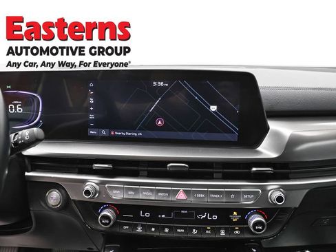 Used 2025 Kia Telluride S FWD image 12