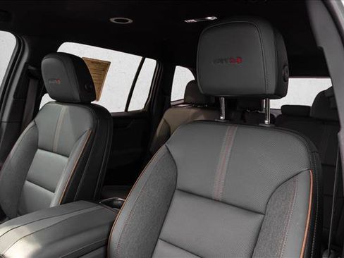 Used 2024 GMC Acadia AT4 AWD/4WD image 12