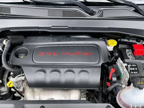 Used 2022 Jeep Compass Trailhawk w/ Trailhawk Convenience Group AWD/4WD image 20