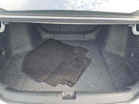 Used 2019 Honda Accord EX-L image 7