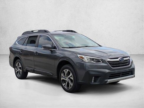 Used 2020 Subaru Outback Limited image 3
