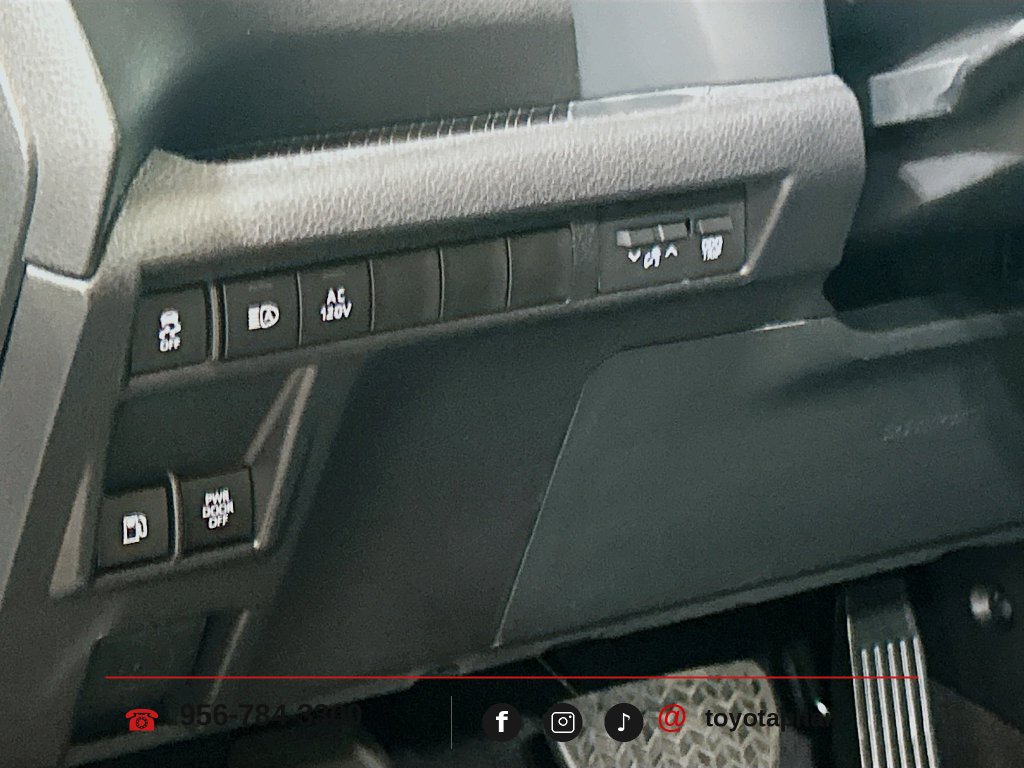 New 2026 Toyota Sienna XLE Woodland Edition AWD/4WD image 11