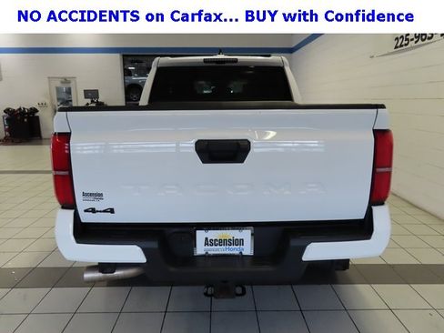 Used 2024 Toyota Tacoma SR5 image 11