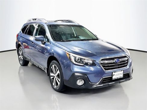 Used 2018 Subaru Outback 3.6R Limited w/ Popular Package #2 image 3
