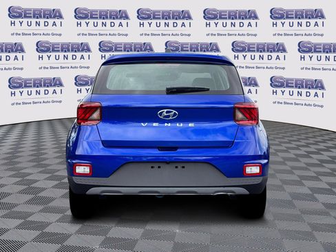 New 2026 Hyundai Venue SE image 6